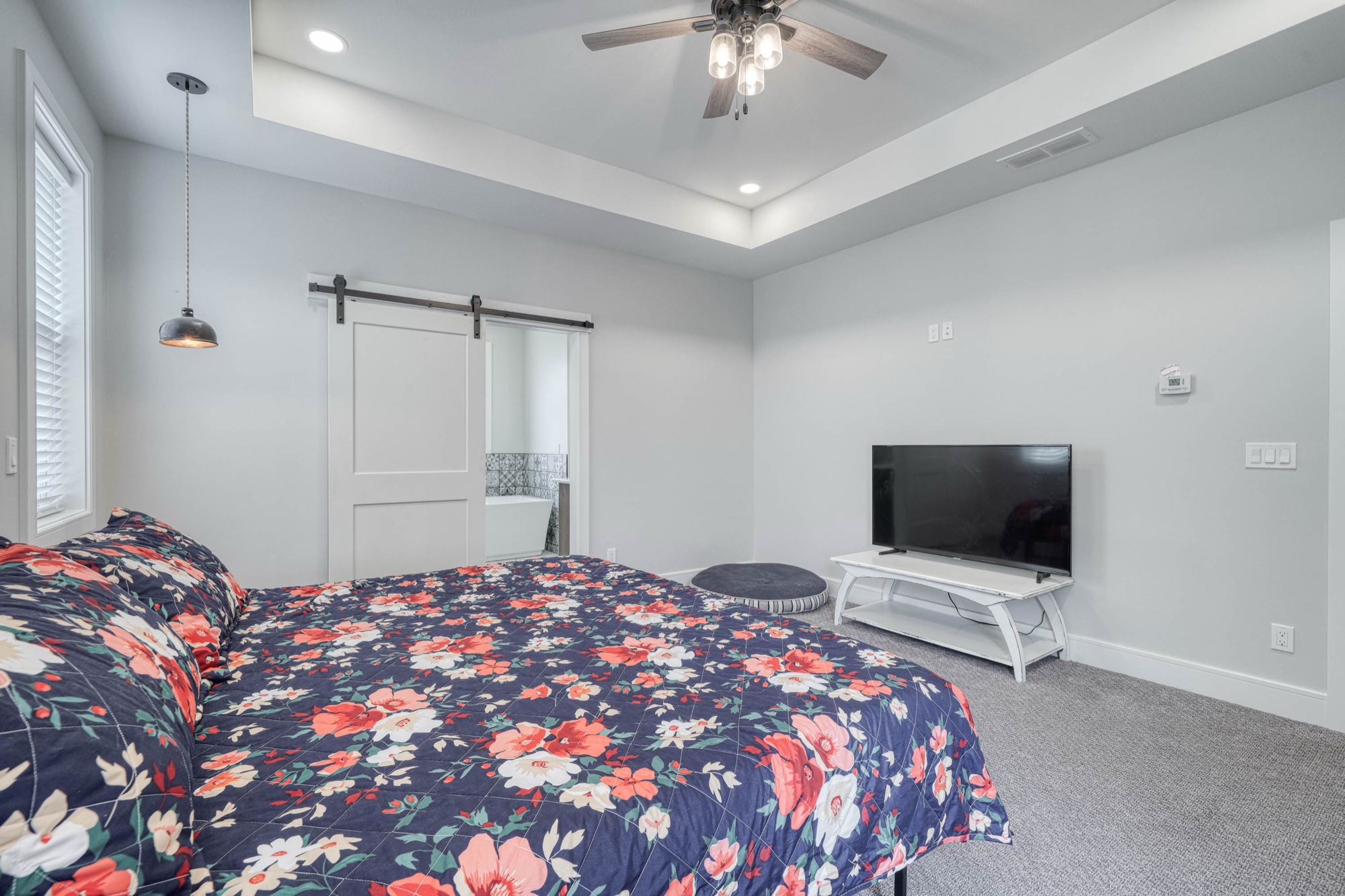 4454 N Ammon Road, Ammon ID — primary bedroom