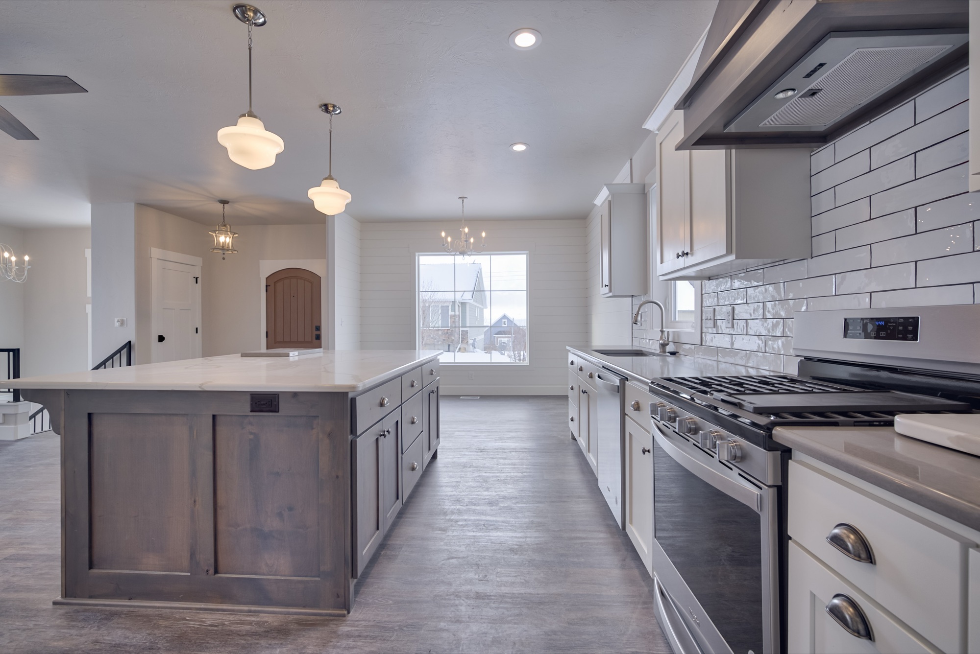 3073 Chartwell Gardens
