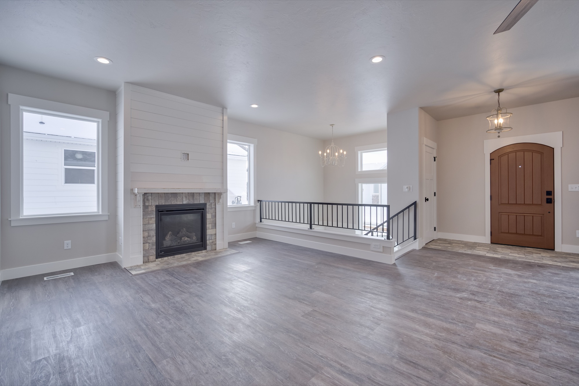 3073 Chartwell Gardens, Idaho Falls ID — great room
