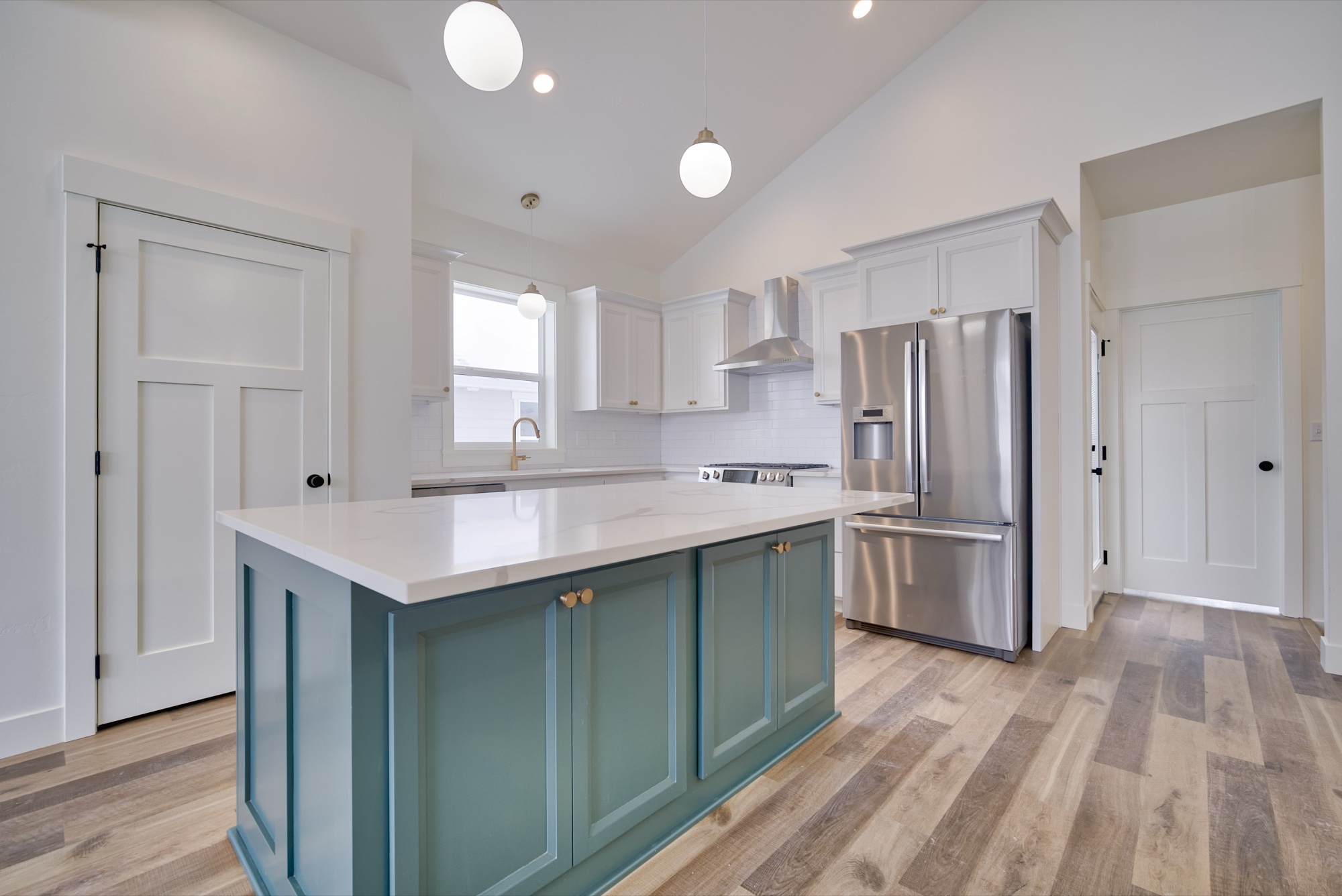 3095 Chartwell Gardens, Idaho Falls ID — primary bedroom