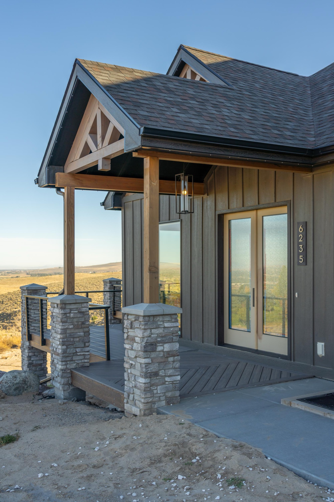 6235 Middle Fork