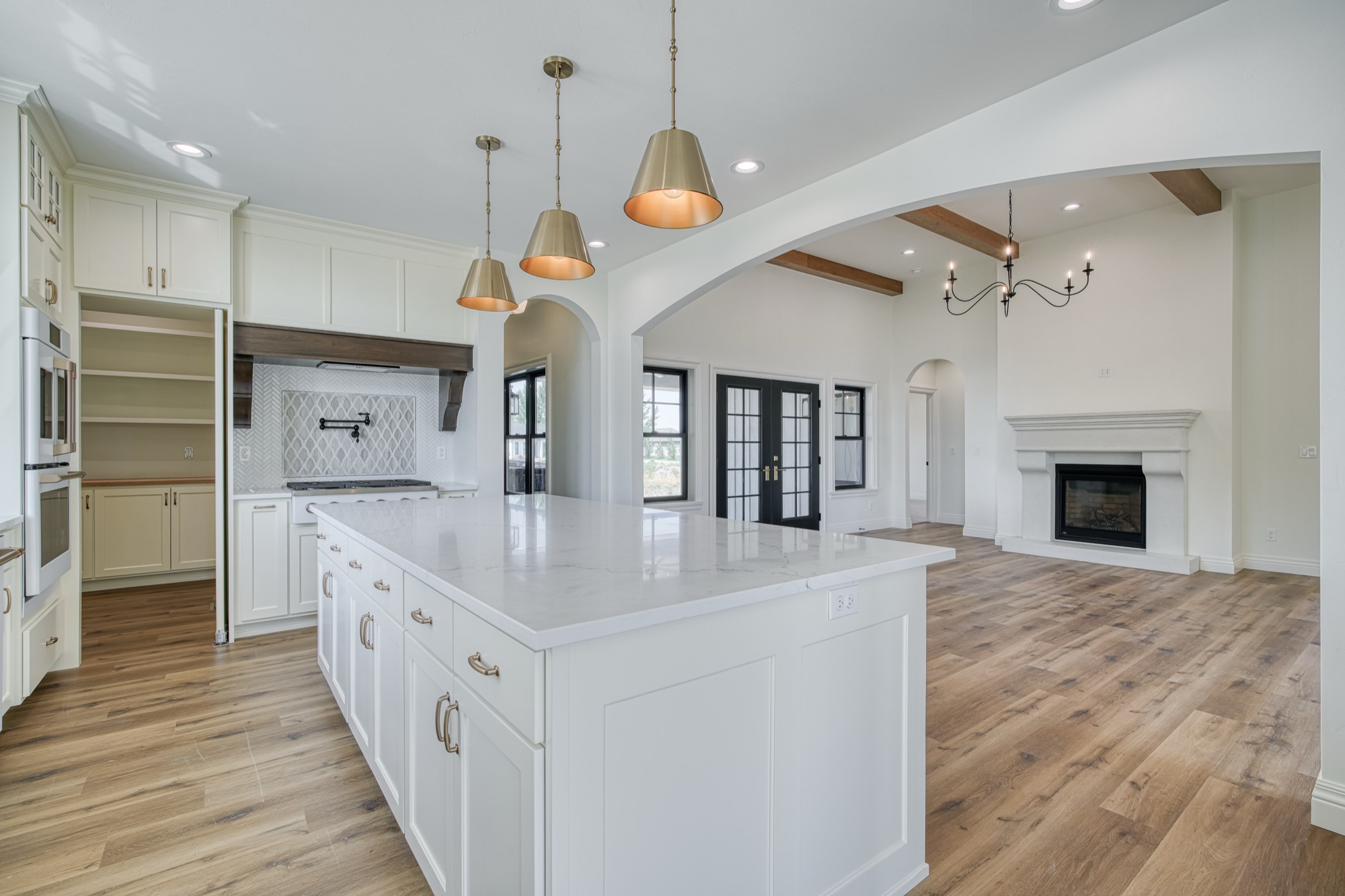 7950 Riverfront, Idaho Falls ID — great room