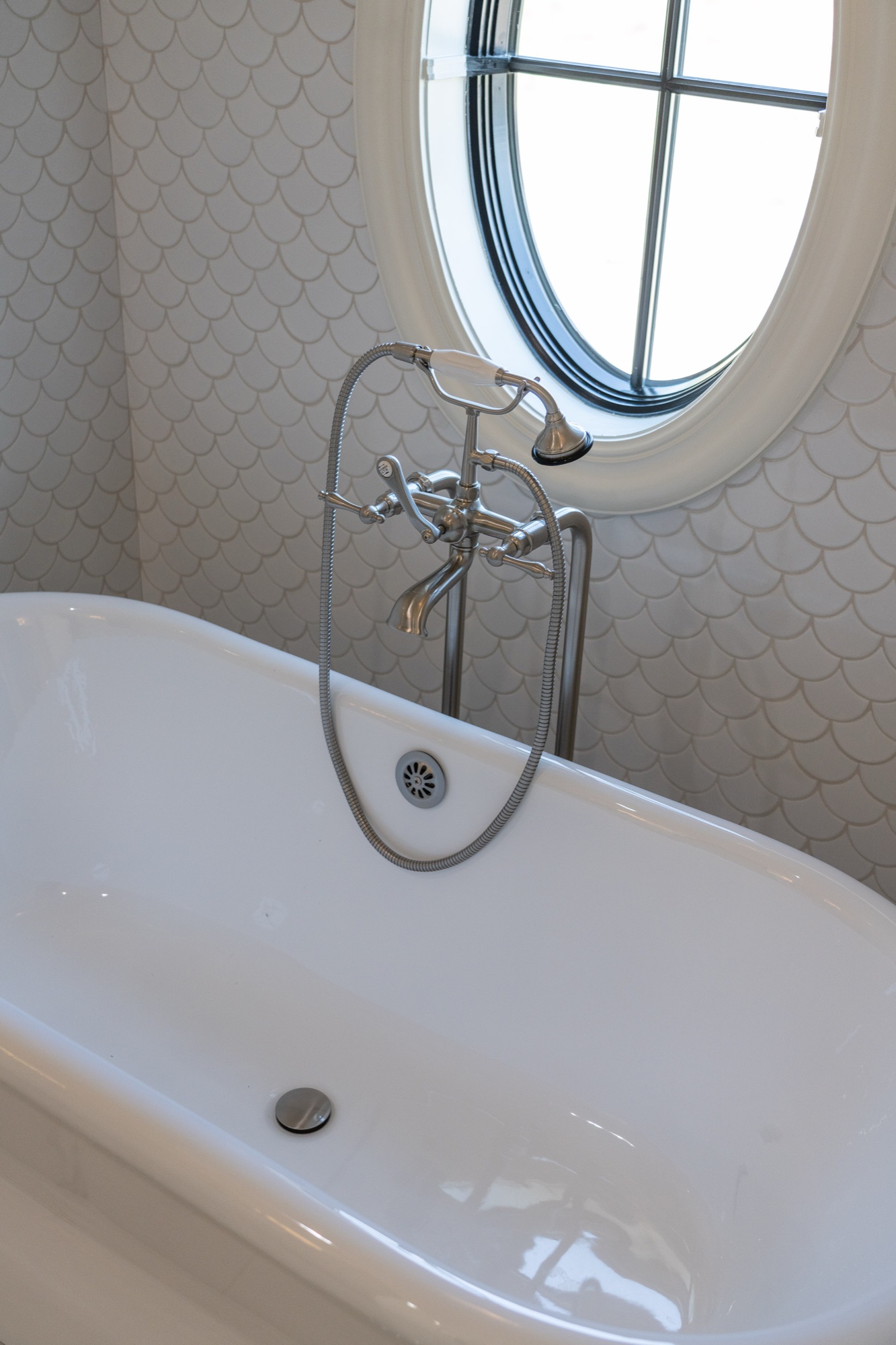 7950 Riverfront, Idaho Falls ID — interior detail