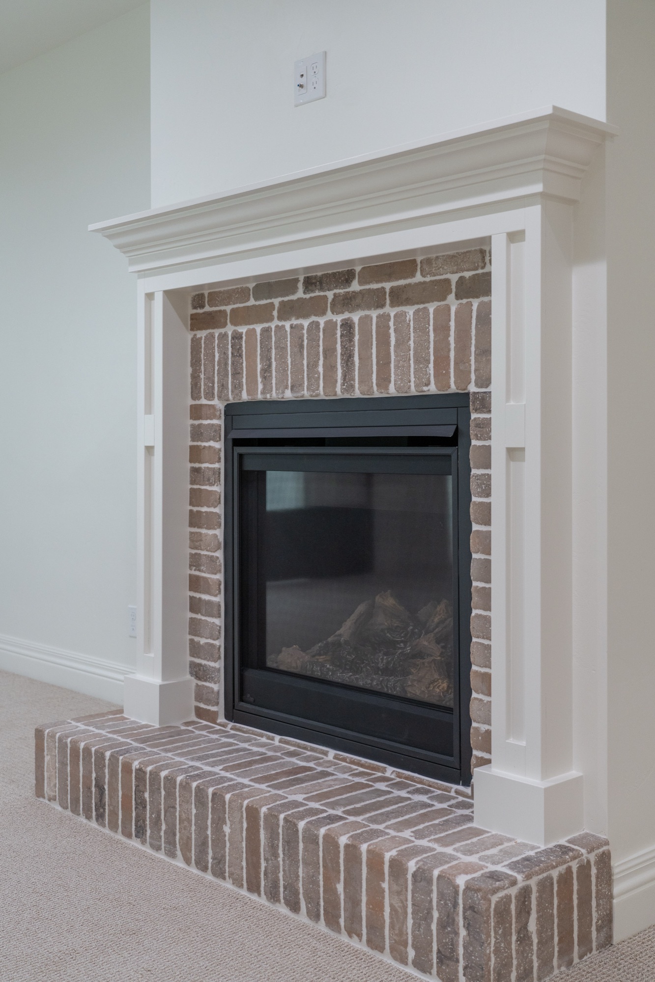 7950 Riverfront, Idaho Falls ID — exterior detail