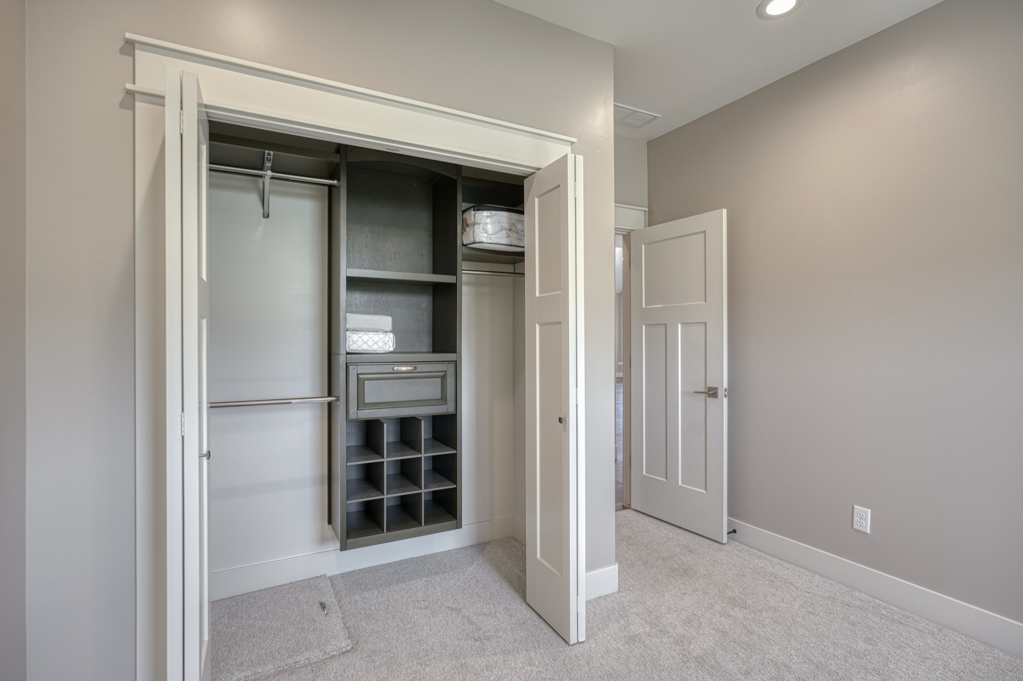 14193 S 1st East, Idaho Falls ID — primary bedroom